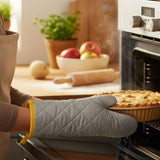 Prestige Oven Gloves PR496 – Heat-Resistant, Flexible, 5-Finger Design